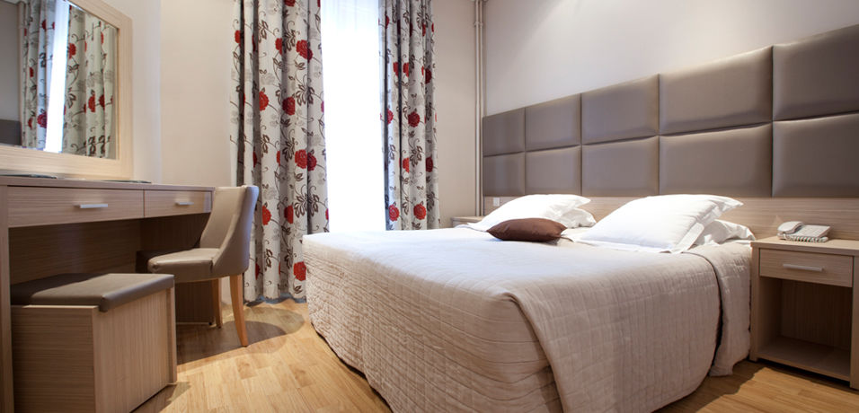 Riviera Renovated Hotel Parigi